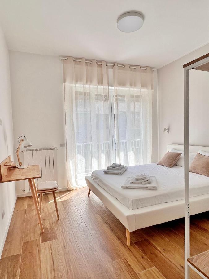 Finella Charming Rooms Bari Exterior photo